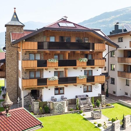 Hotel Garni Landhaus Platzer Цел ам Цилер Екстериор снимка